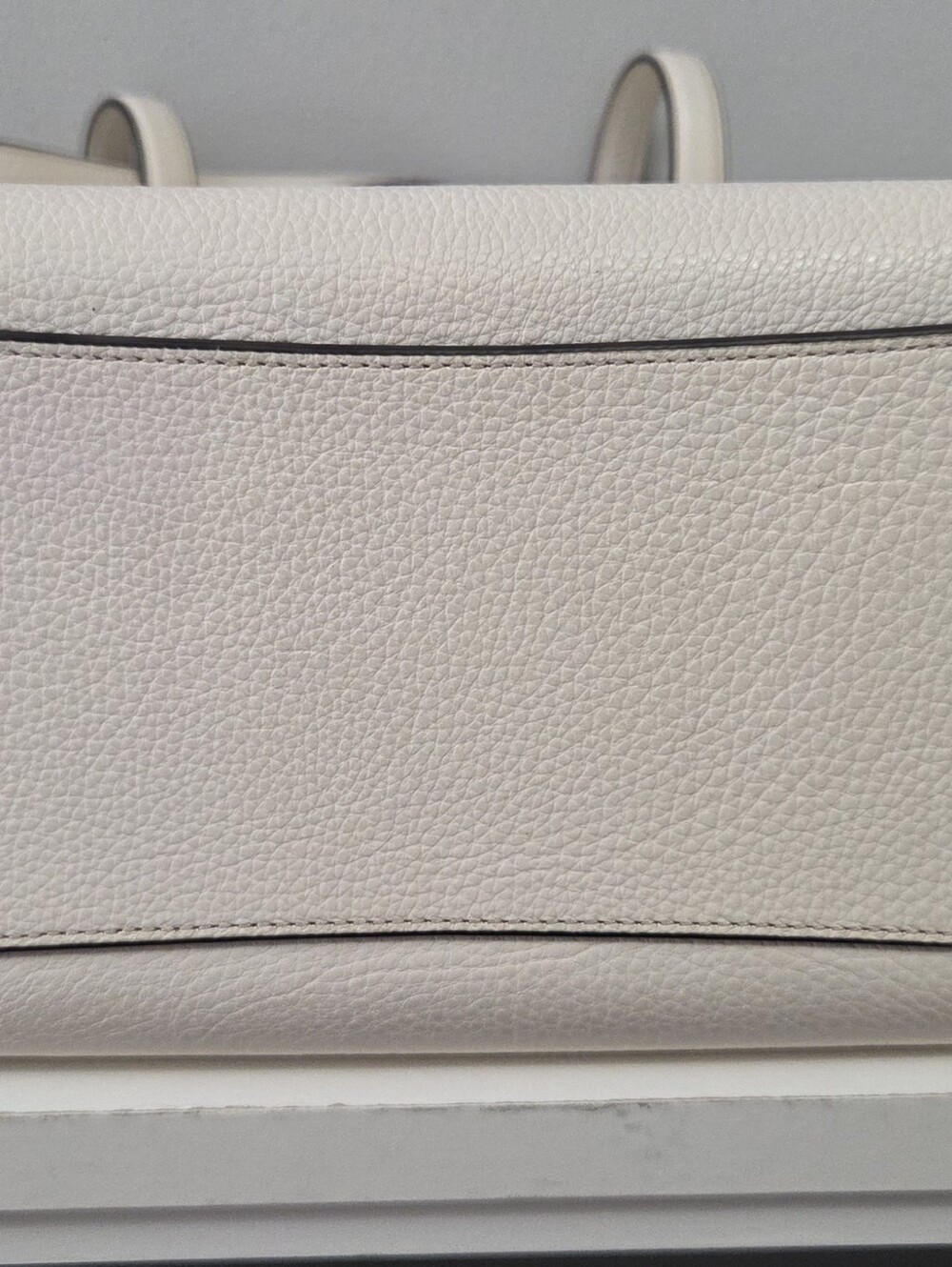 Kate Spade K6113 Large Pebbled Tote - Picture 8 of 9